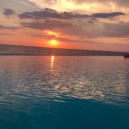 Il Paradiso Sul Mare *